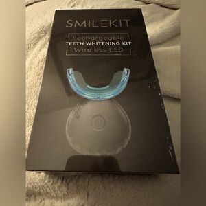 SmileKit Teeth Whitening Kit NIB with Wireless LED see description for all info